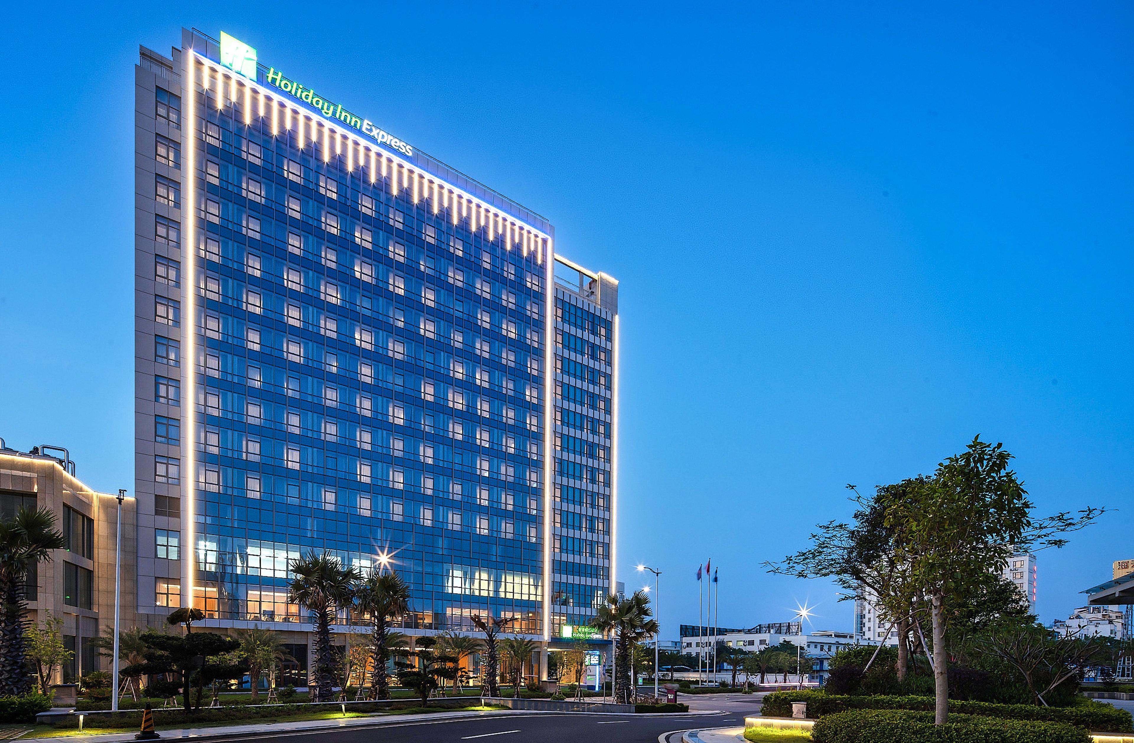 Holiday Inn Express Beihai Silver Beach By Ihg Exteriör bild