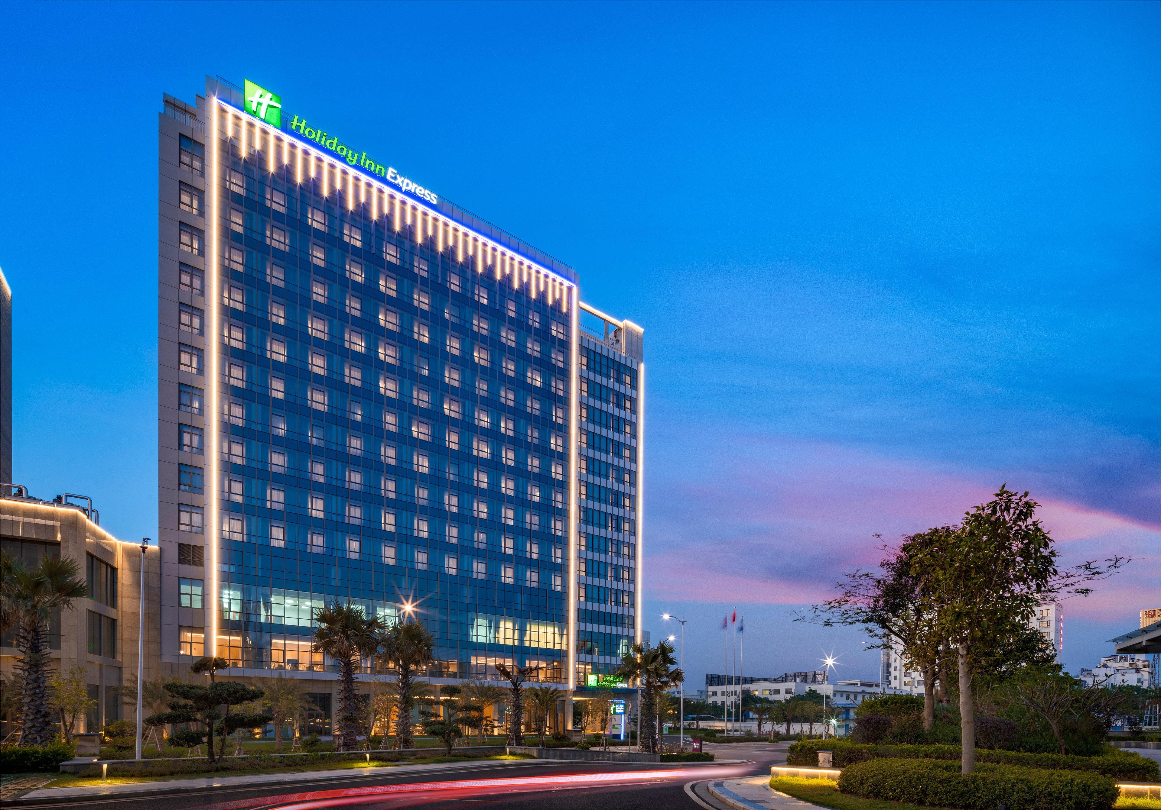 Holiday Inn Express Beihai Silver Beach By Ihg Exteriör bild