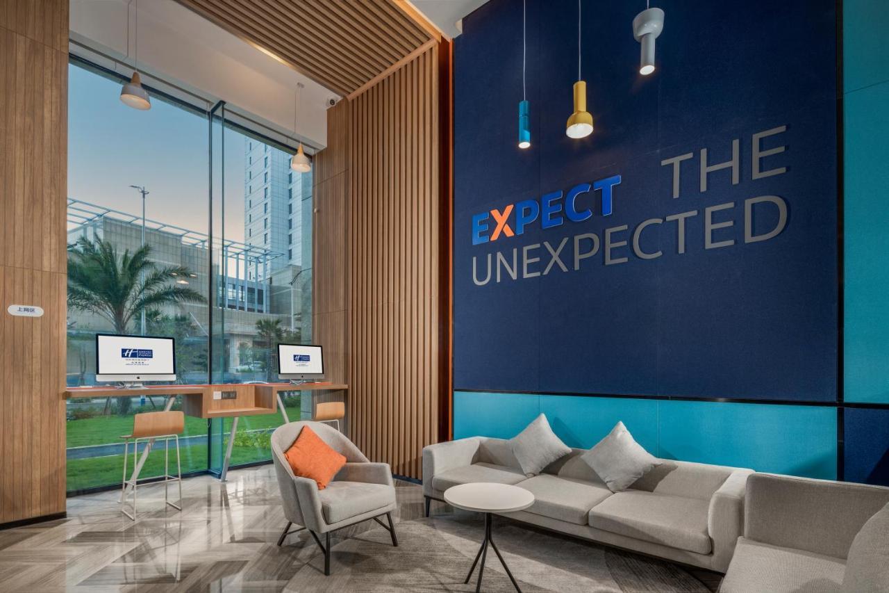 Holiday Inn Express Beihai Silver Beach By Ihg Exteriör bild
