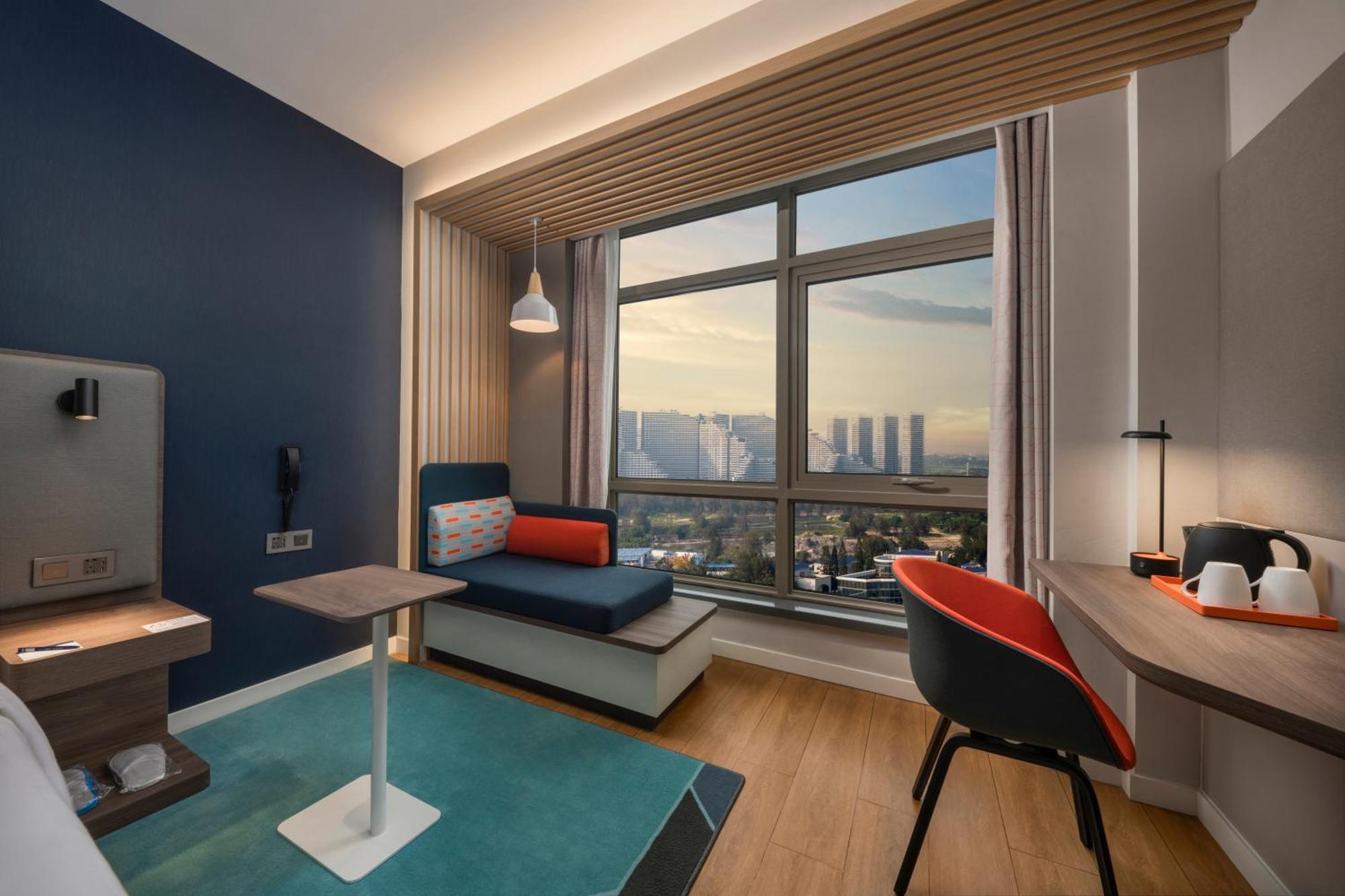 Holiday Inn Express Beihai Silver Beach By Ihg Exteriör bild